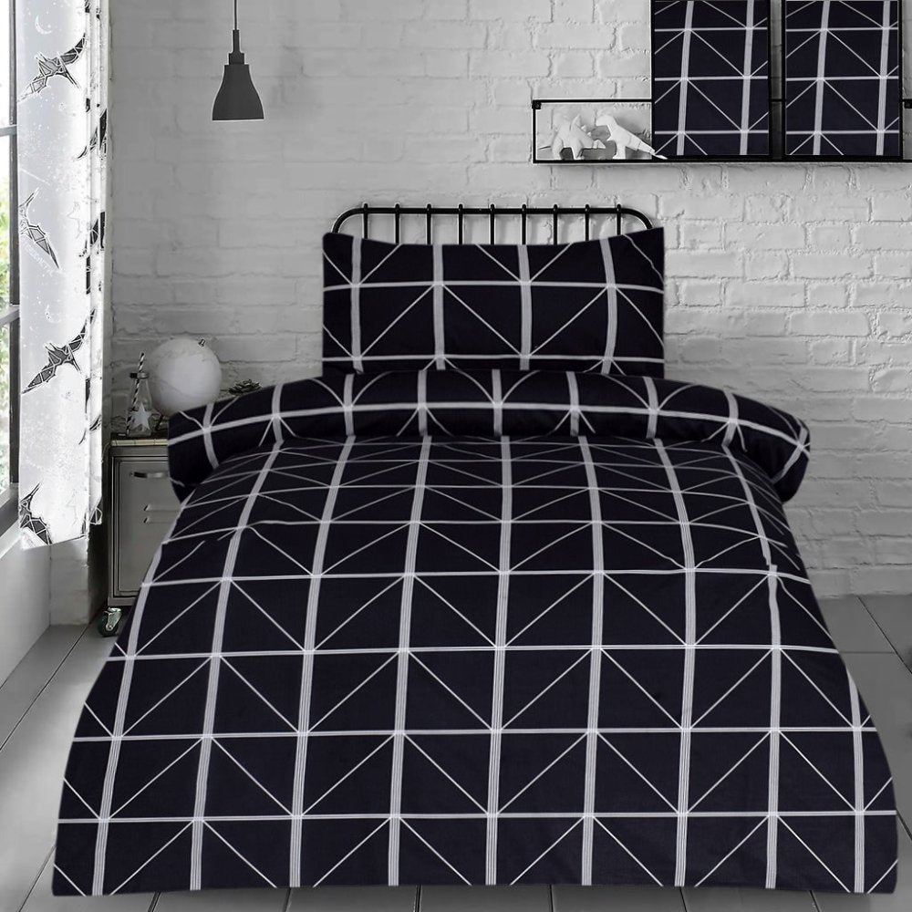 2 Pcs Printed Bed Sheet MHS - 1082 - myhomestyle.pk