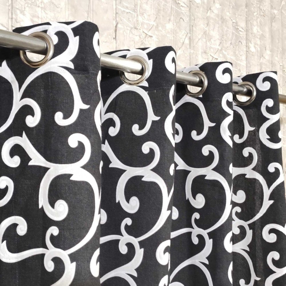 2 Pcs Printed Curtains Pair with Lining - 1149 - myhomestyle.pk