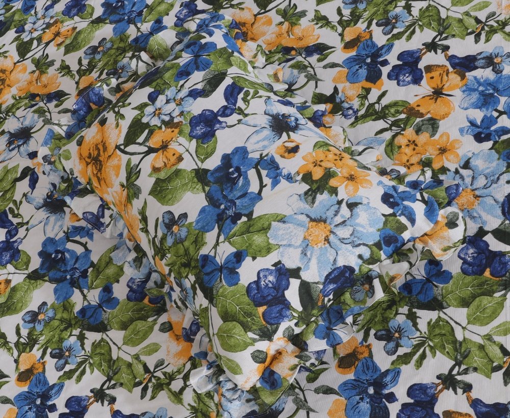 3 PCs Printed Bed skirt with Pillow cover 04 - myhomestyle.pk