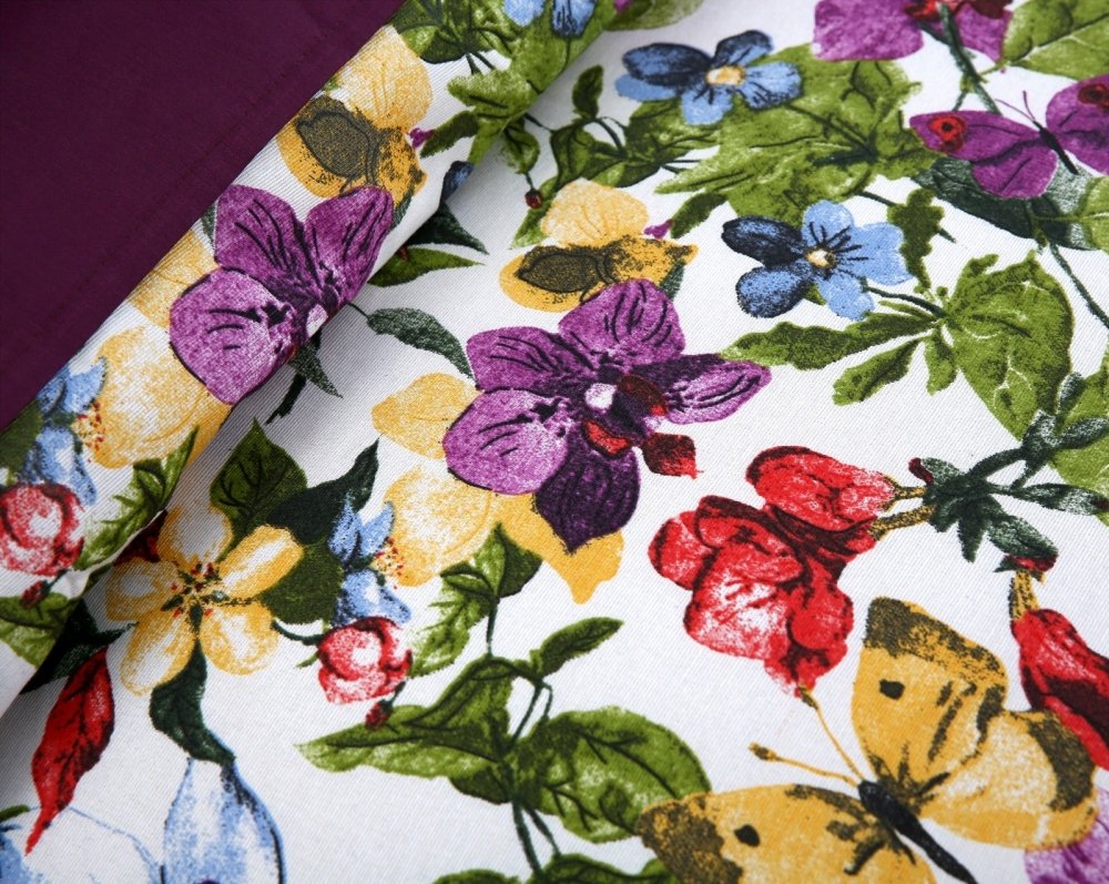 4 Pcs Elegant Bedsheet Set for Summer under AC Use - 1252 - myhomestyle.pk