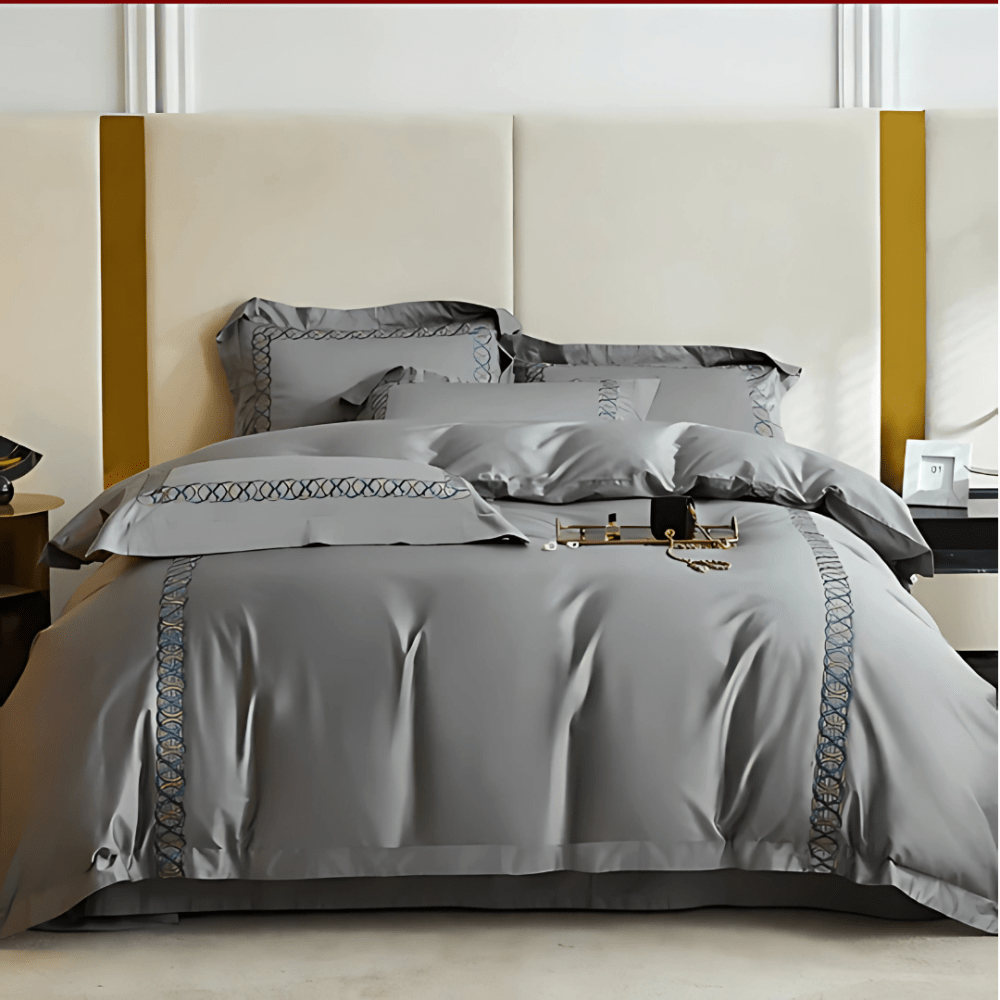 6 Pcs Elegant Embroidered Circled Satin Duvet Set - 1276 - myhomestyle.pk
