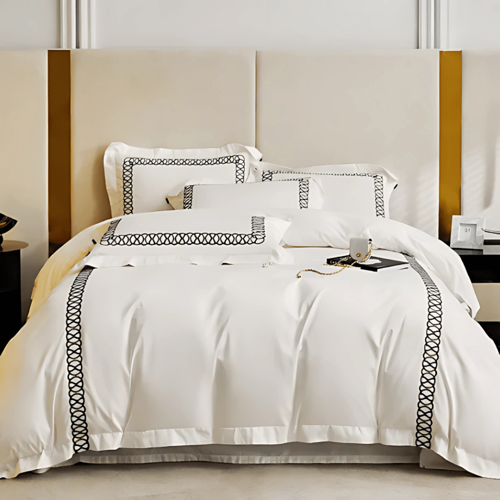6 Pcs Elegant Embroidered Circled Satin Duvet Set - 1276 - myhomestyle.pk