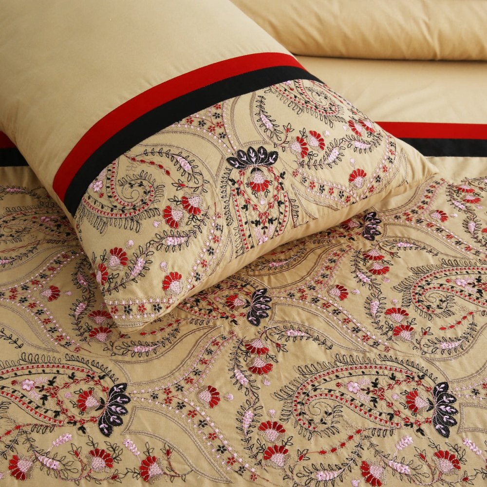 6 Pcs Luxury Embroidered Duvet Set - 1261 - myhomestyle.pk