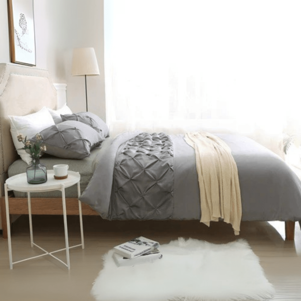 6 PCS LUXURY PINTUCK DUVET SET - 1275 - myhomestyle.pk