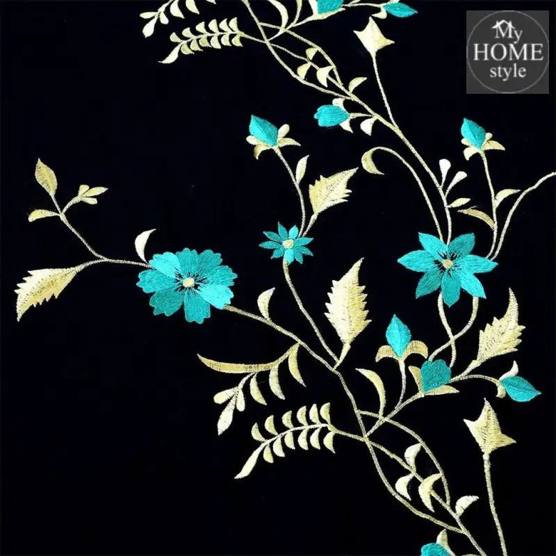 8 PCS Luxury Embroidered Duvet Set - myhomestyle.pk