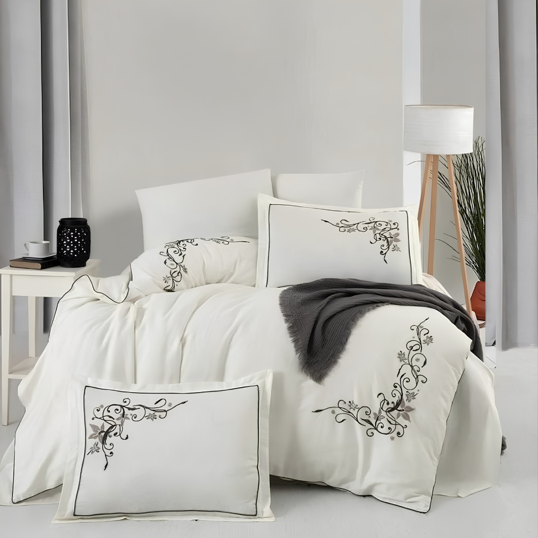 Royal Embroidered 6 Pcs Duvet Set - 1283