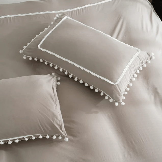 Cozy Pom - Pom Duvet Cover Set with Delicate Trim - 1279 - myhomestyle.pk