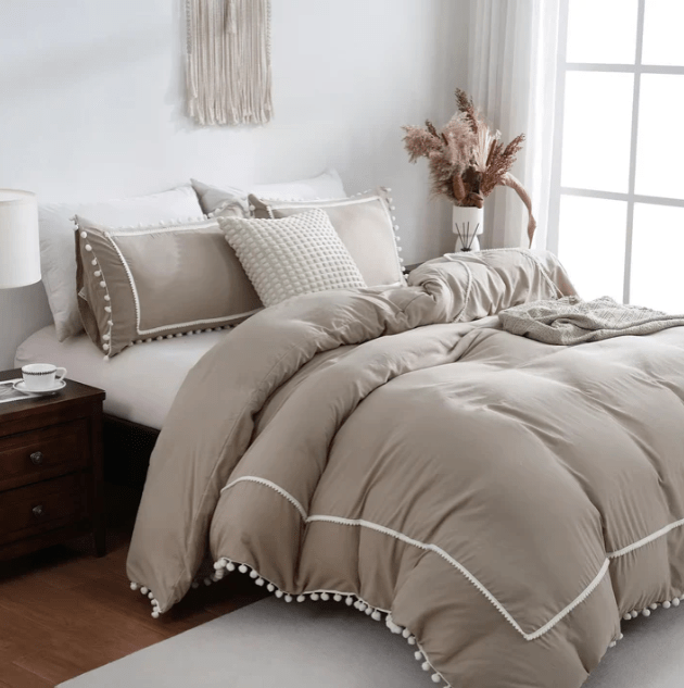 Cozy Pom - Pom Duvet Cover Set with Delicate Trim - 1279 - myhomestyle.pk