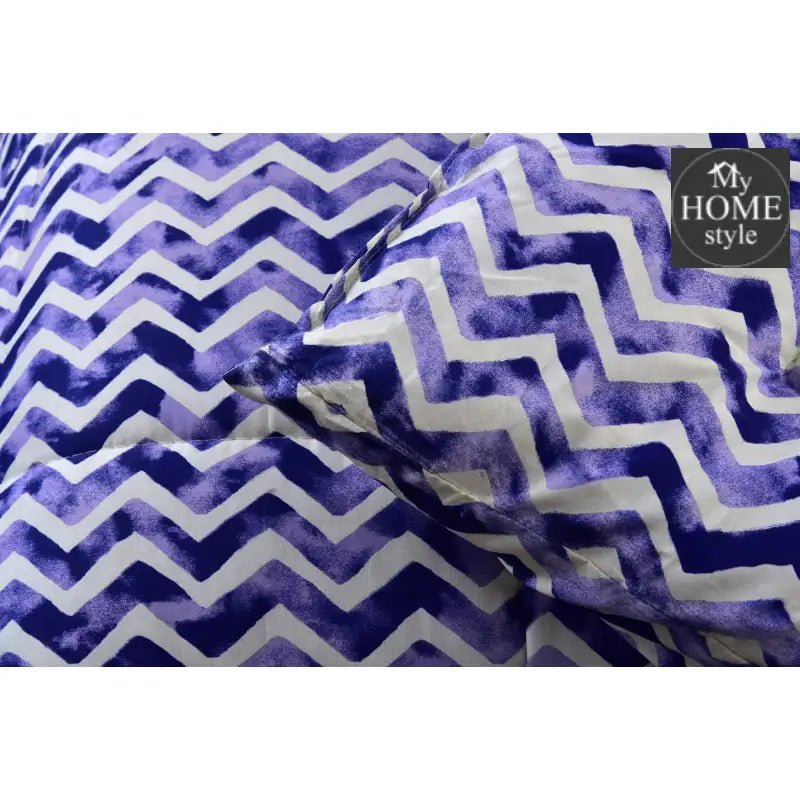 Luxury Printed Comforter - 15 - myhomestyle.pk