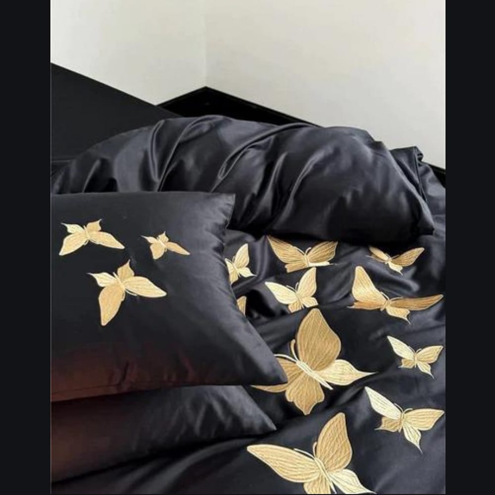 4 PCS LUXURY EMBROIDERED DUVET SET - 1266 - myhomestyle.pk