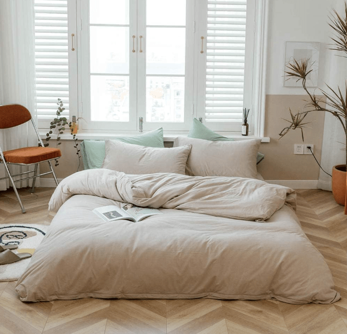 6 PCS LUXURY PLAIN DUVET SET - 1247 - myhomestyle.pk