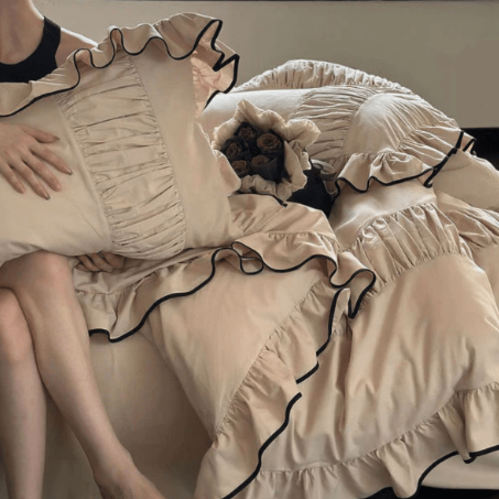 6 Pcs Ruffled Luxury Duvet Set - 1280 - myhomestyle.pk
