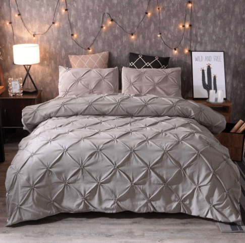 8 Pcs Elegant Pintuck Diamond Duvet Set Beige - myhomestyle.pk