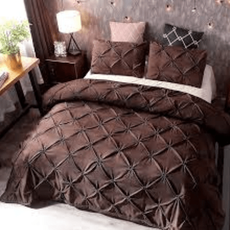 8 Pcs Pintuck Diamond Duvet Set Brown SC - myhomestyle.pk