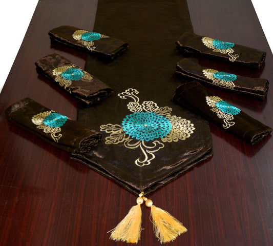 7 Pcs Luxury Velvet Embroidered Table Runner Set - 1152
