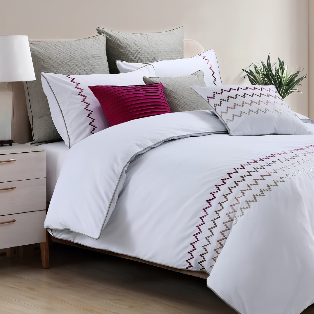 Elegant Embroidered 6-Piece Bed Set - 1282
