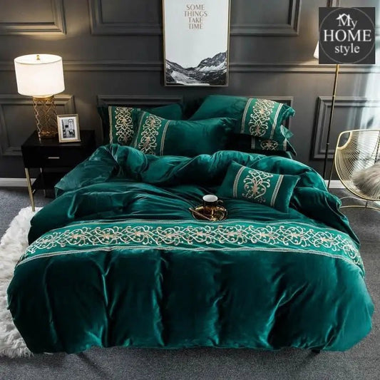 LUXURY EMBROIDERED VELVET DUVET GREEN - myhomestyle.pk